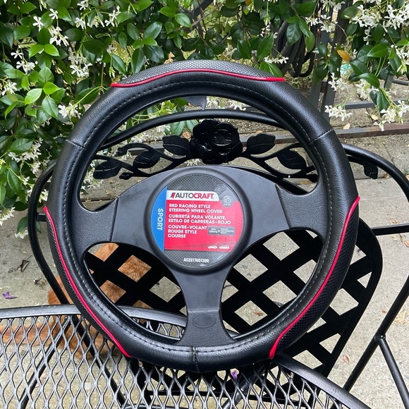🏎️AutoCraft Red Racing Style Steering Wheel Cover! - Picture 12 of 16